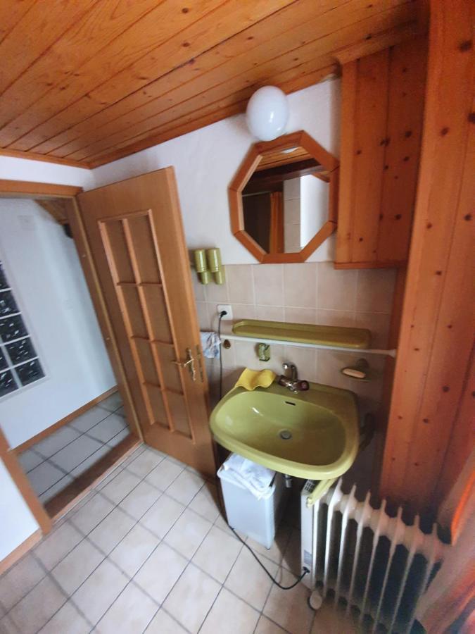Apartamento Bourg-Saint-Pierre : Le Cachet D'Antan Exterior foto