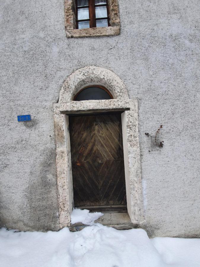 Apartamento Bourg-Saint-Pierre : Le Cachet D'Antan Exterior foto